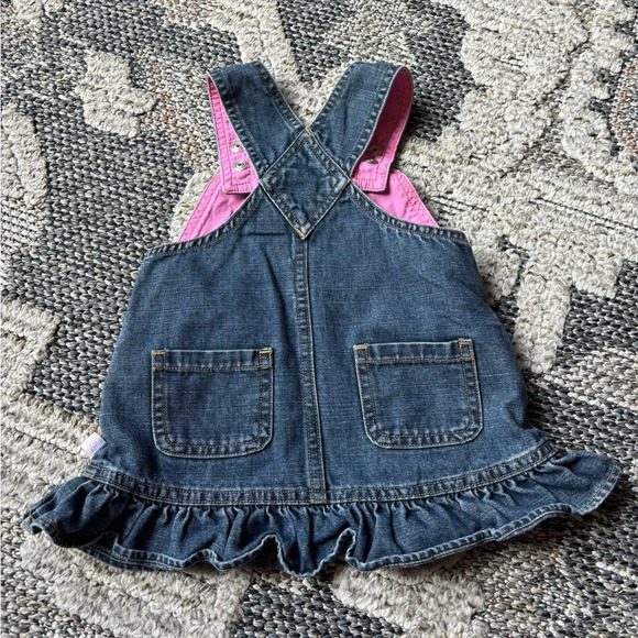 Vintage Old Navy Denim Baby Girl Ruffle Skirt Overalls size 3-6 Months - Picture 3 of 4